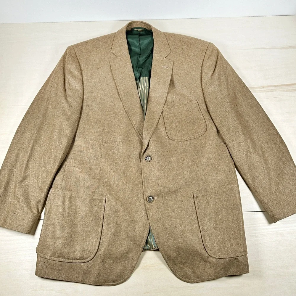 Men's NWOT Kroon 100% Silk Two Button Camel Brown Sport Coat‎ Size 46 R Blazer